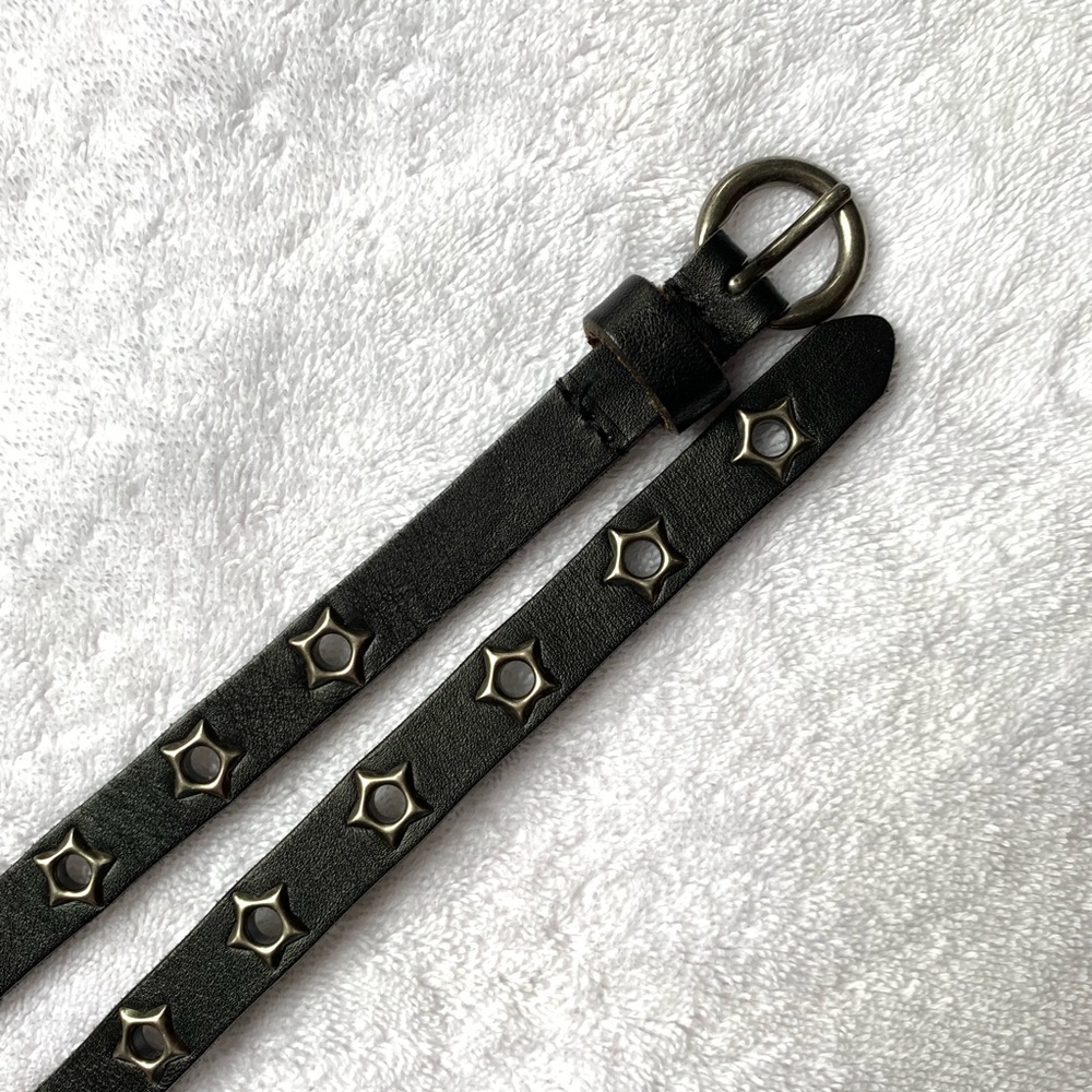 SOLD- Y2K STAR STUDDED LEATHER BELT!!